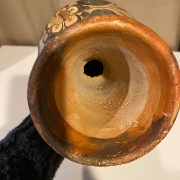 Vintage Tonala Mexican Pottery Vase - Hand-Painted Birds & Burn Scar, 8.5"x6" - Picture 8 of 8